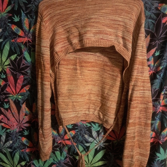 Cute top - Picture 10 of 13